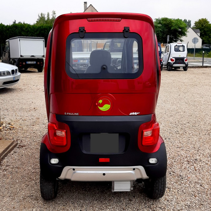 AUTO SANS PERMIS ELECTRIQUE E-PAULINE ROUGE